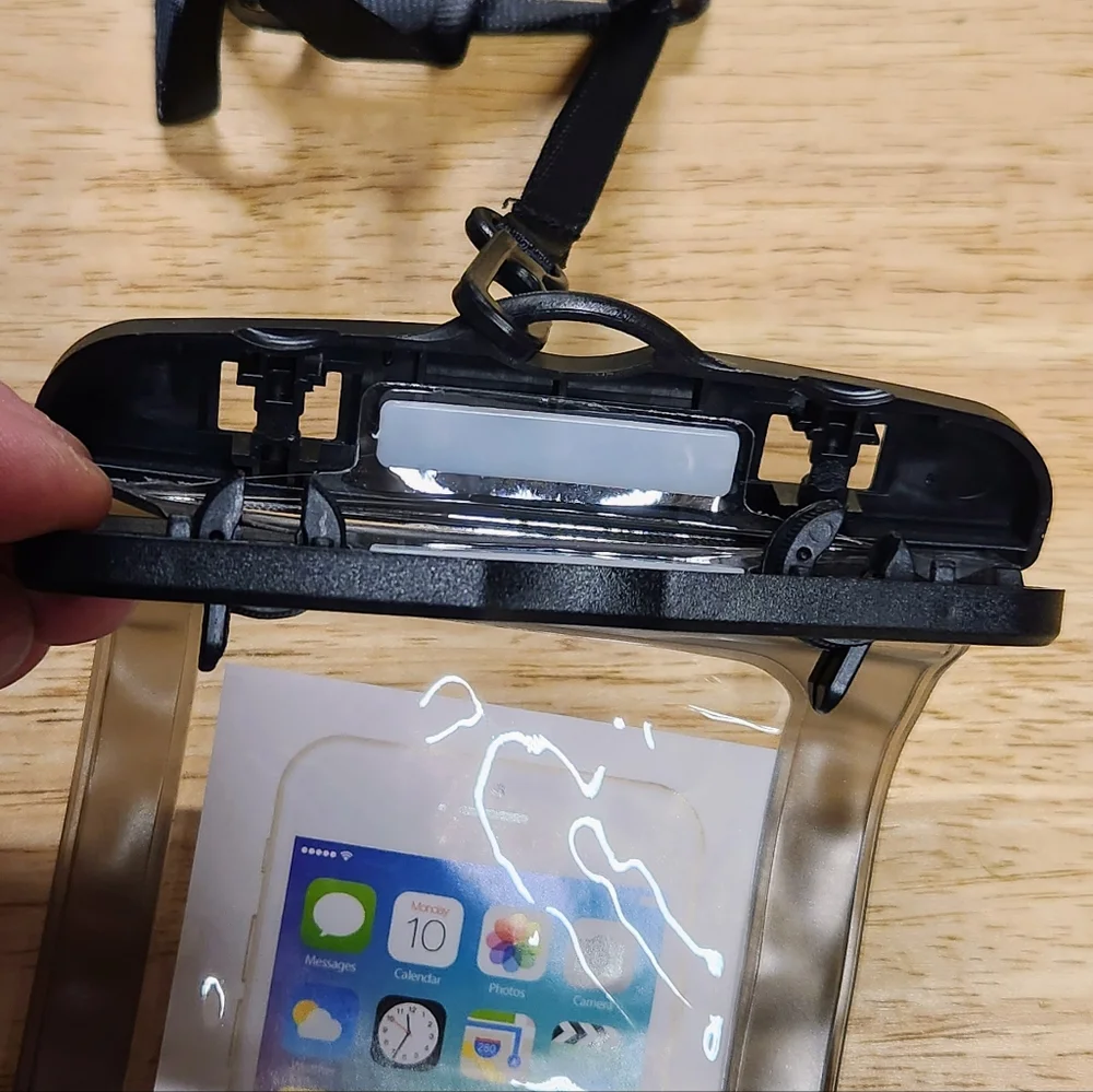 Waterproof Phone Cover Lanyard NiB